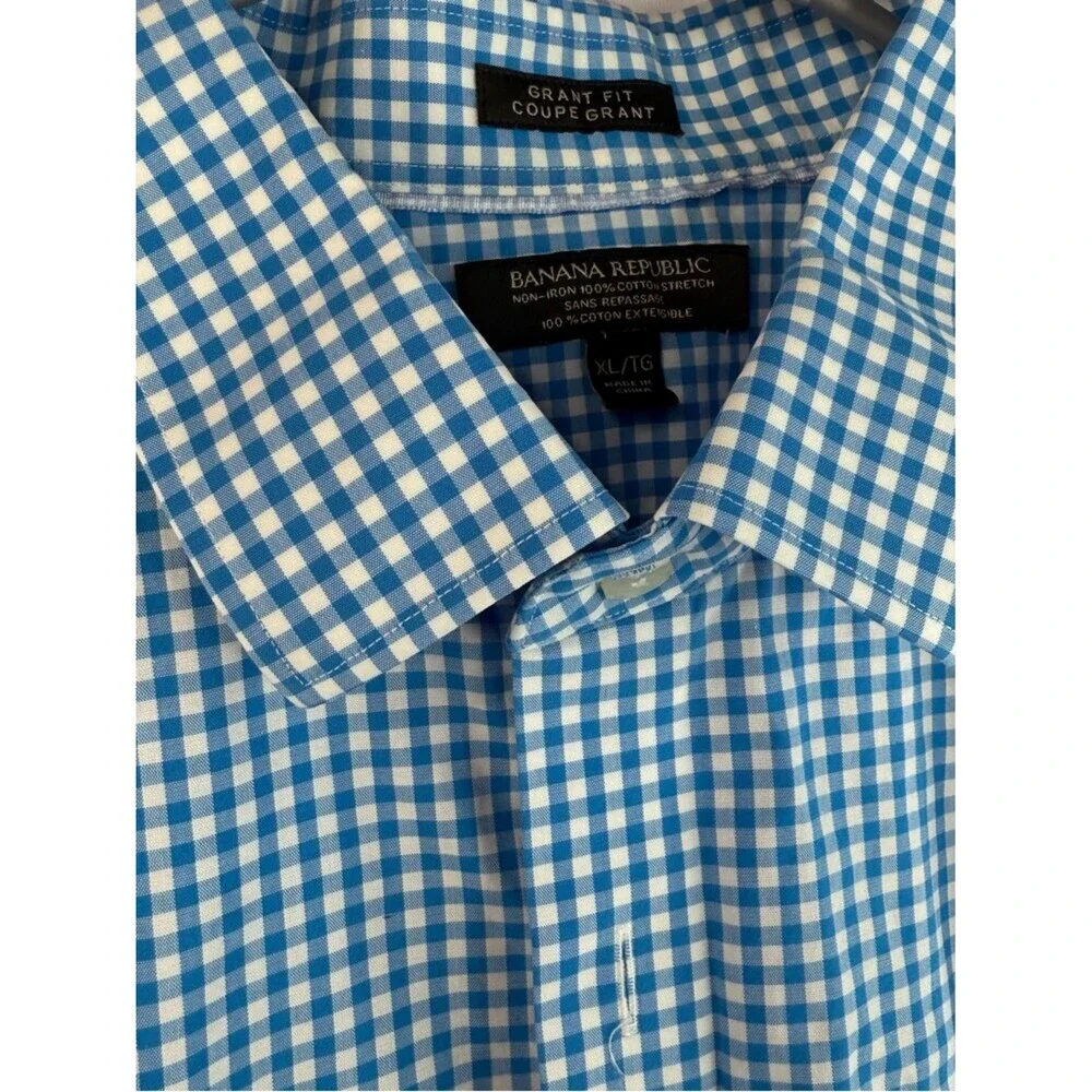 Banana Republic button up shirt Blue and White Gingham Dress Shirt grant fit